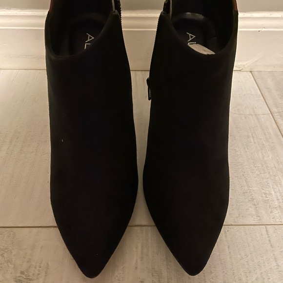 ✨ Brand new pointed toe ankle boots from ALDO - Picture 5 of 10
